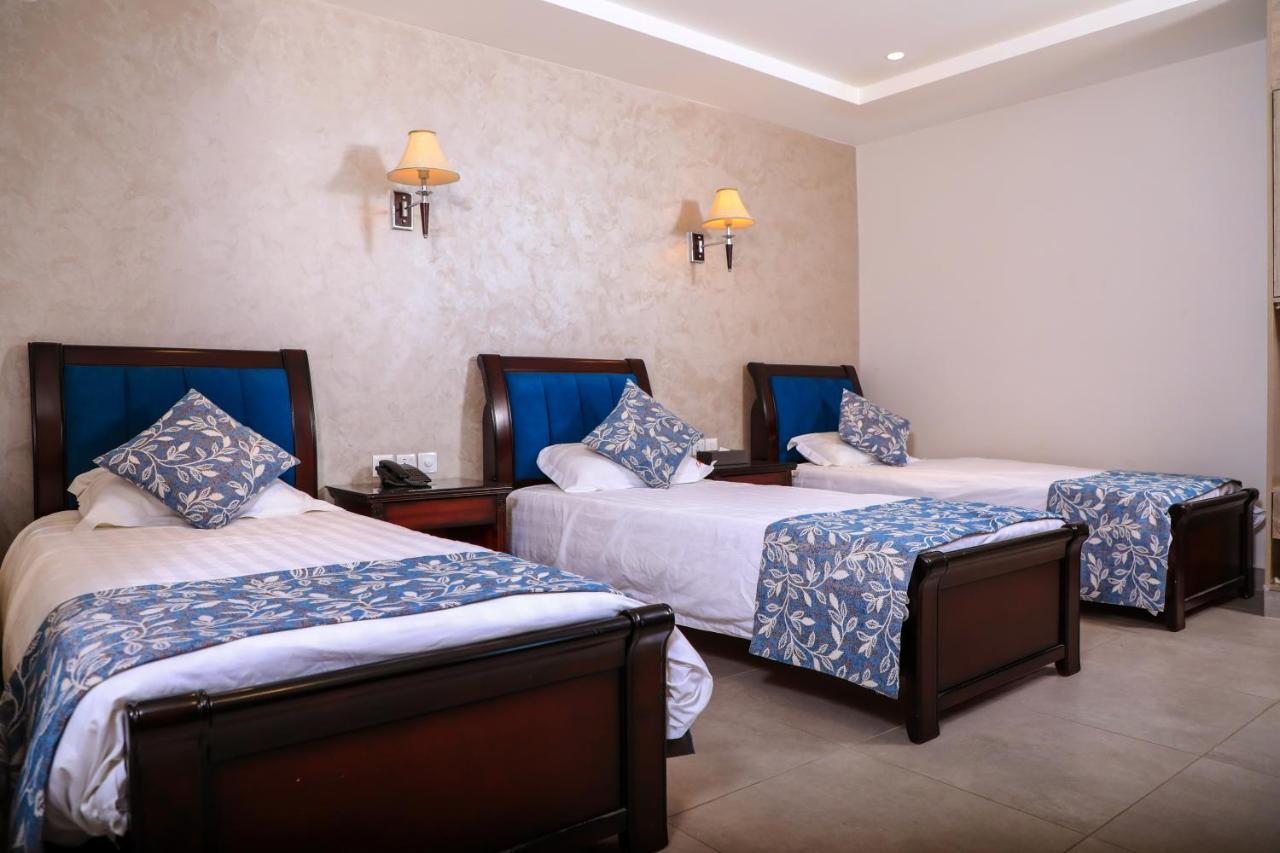 My Luxury Hotel Акаба Екстериор снимка